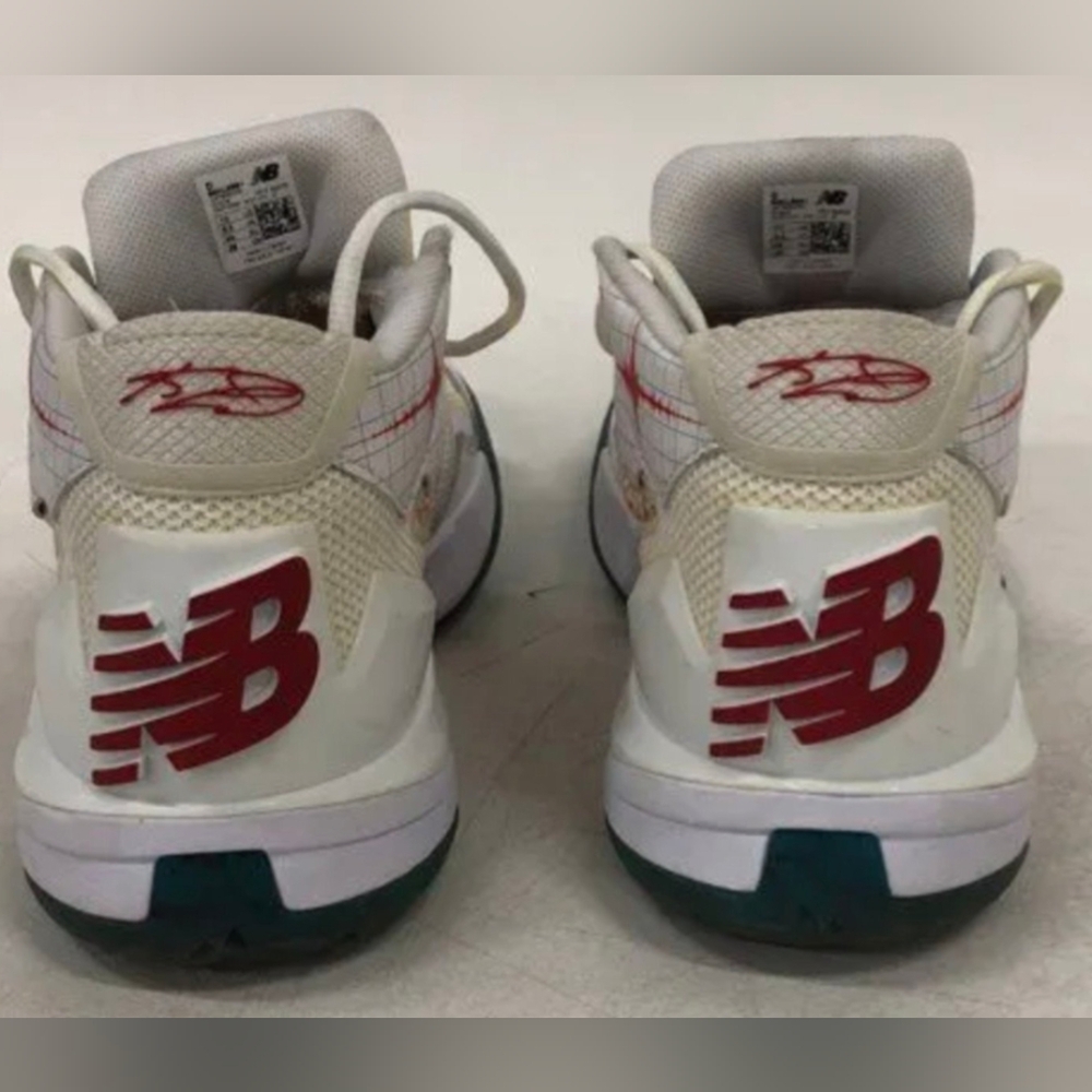 New Balance Kawhi Leonard Seismic Moment Basketball Sneakers Size 10 Like New - Picture 3 of 5